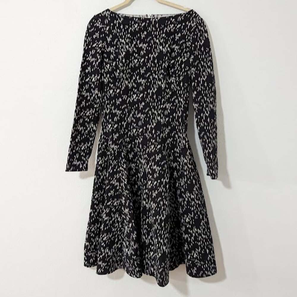Lela Rose Reversible Long Sleeve Dress Printed Black Ivory Knee Length Size 6